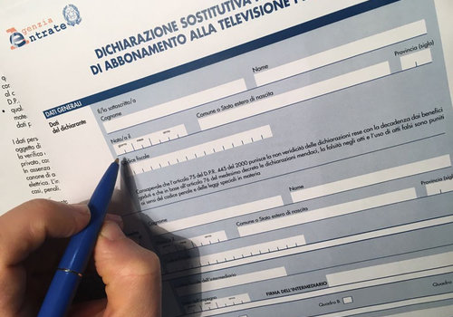 Dichiarazione sostitutiva canone Rai 2023: a cosa serve, come ...