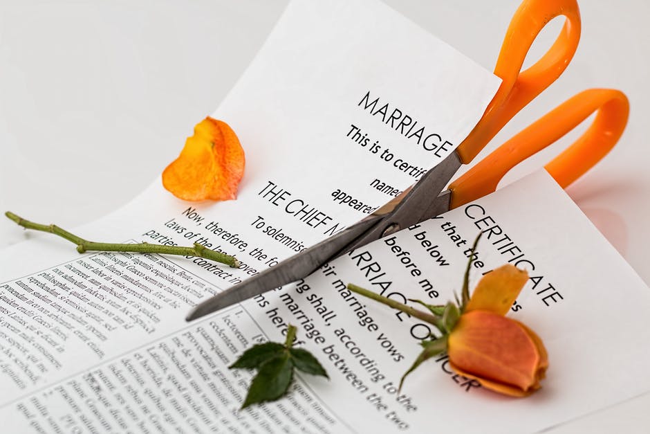 Assegno di mantenimento: cos'è, chi ne ha diritto e come si ...