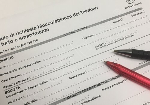 Modulo blocco IMEI Tre: PDF e guida all'uso