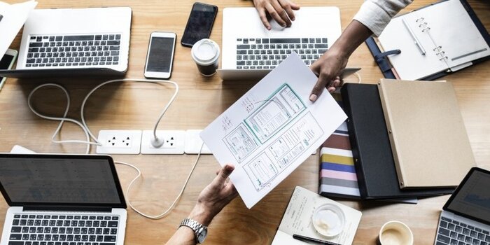 contratto consulenza commerciale: 