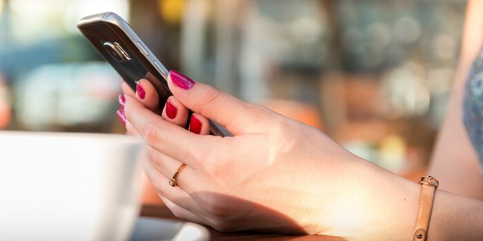 reclamo per servizi telefonici non richiesti, rimborso servizi in abbonamento non richiesti