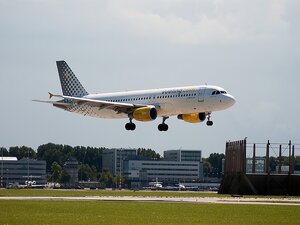vueling overbooking