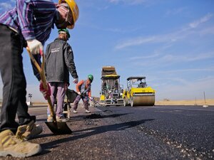 richiesta asfaltatura strada comunale, raccolta firme per rifacimento manto stradale