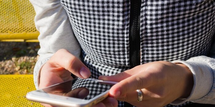 lettera di richiamo per uso del cellulare